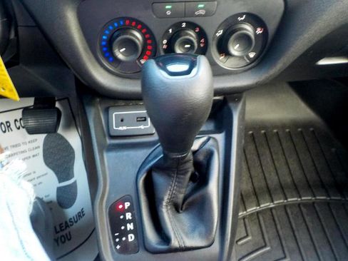 Used 2020 RAM ProMaster City Tradesman image 19