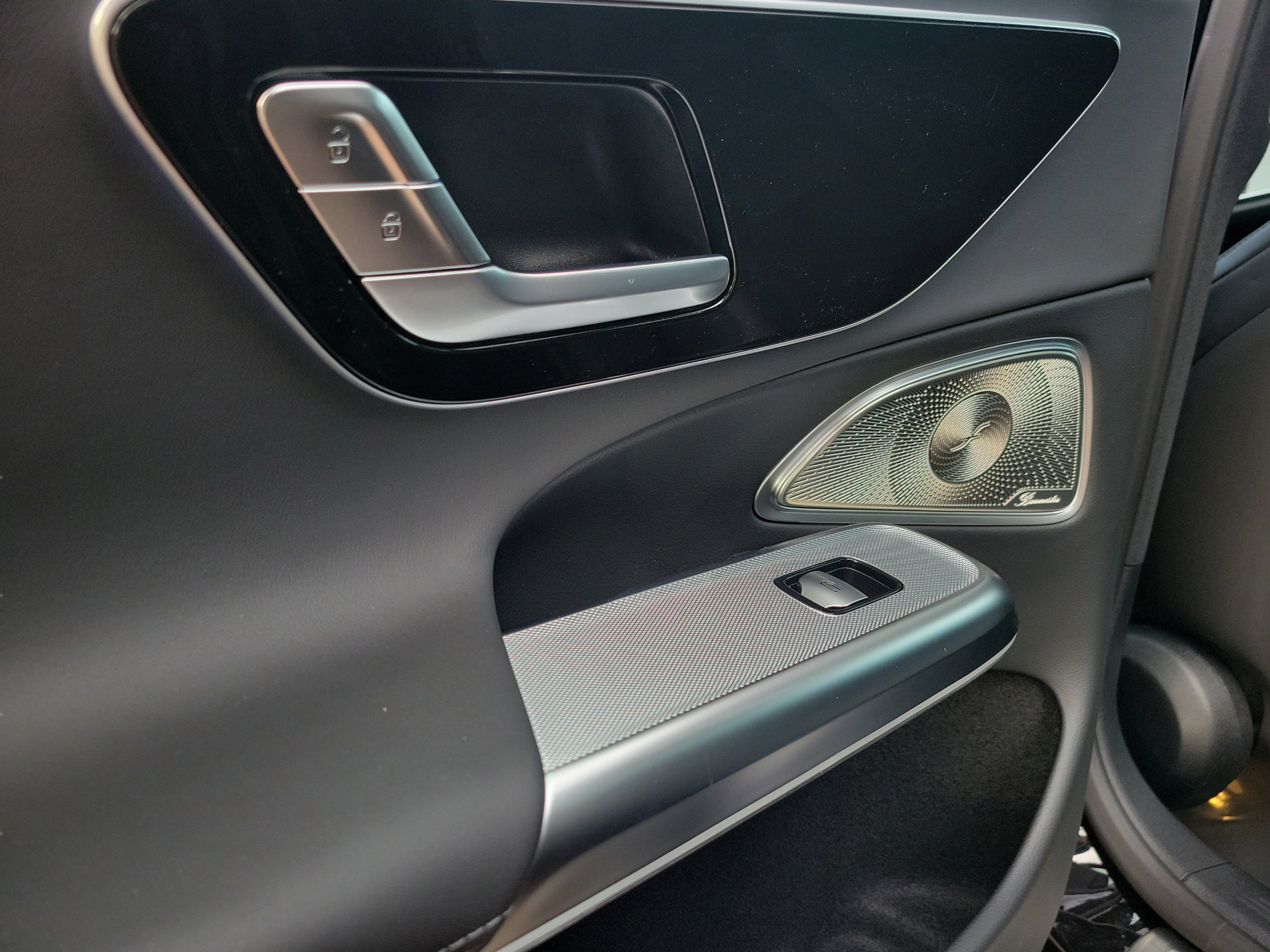 Certified 2026 Mercedes-Benz E 53 AMG e 4MATIC Sedan image 7
