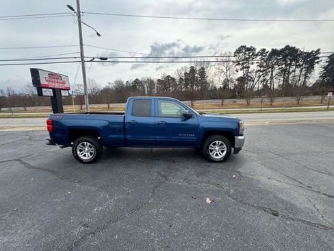 Used 2019 Chevrolet Silverado 1500 LT w/ All Star Edition image 2