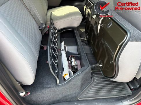 Used 2021 Toyota Tacoma SR5 RWD image 23
