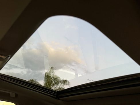 New 2026 BMW 330i Sedan w/ M Sport Package image 21