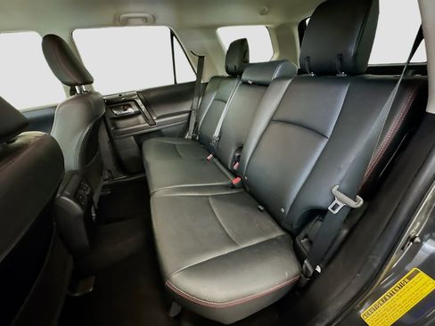 Used 2024 Toyota 4Runner TRD Off-Road Premium image 29