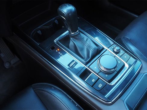 Used 2021 MAZDA CX-30 2.5 Turbo w/ Premium Package image 11