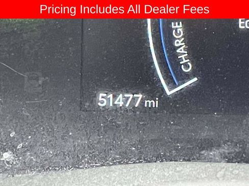 Used 2025 Toyota Camry SE FWD image 24