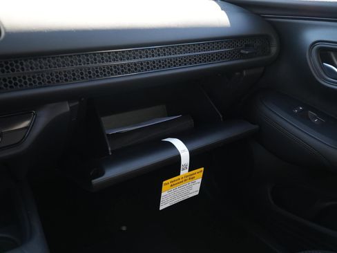 New 2026 Honda HR-V LX image 27