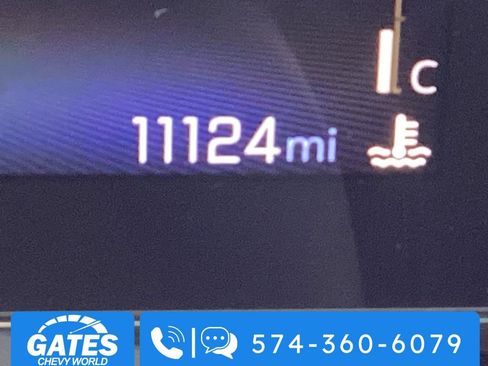 Used 2026 Chevrolet Trax ACTIV FWD image 4
