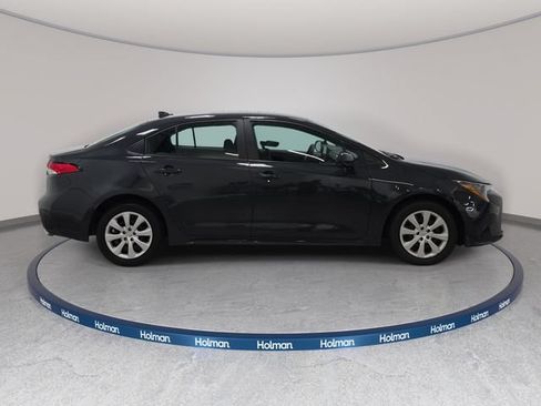 Certified 2025 Toyota Corolla LE FWD image 4