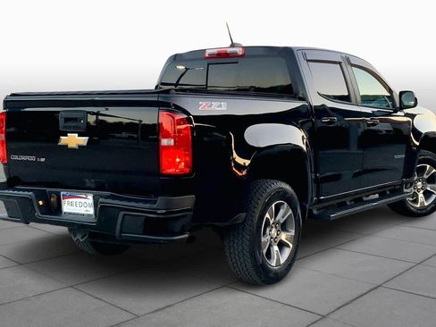 Used 2020 Chevrolet Colorado Z71 image 12