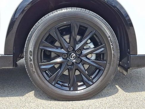 Used 2024 MAZDA CX-5 Carbon Edition image 8