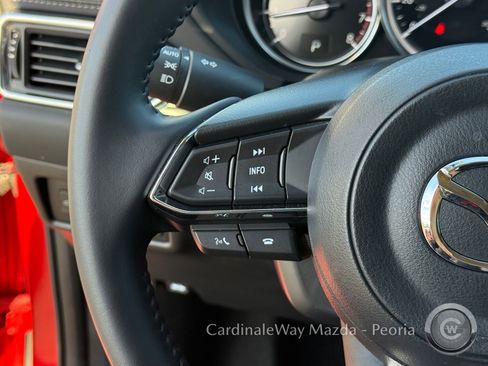 Certified 2025 MAZDA CX-5 AWD 2.5 S w/ Preferred Package image 17