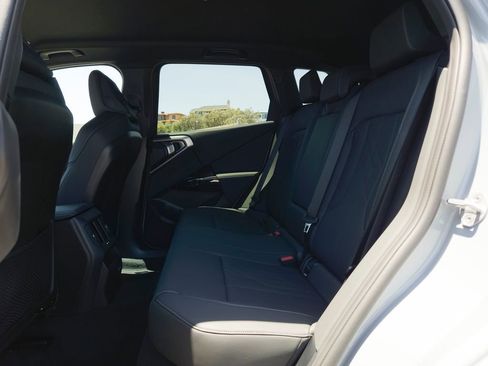 New 2026 BMW X3 xDrive30i w/ M Sport Package AWD/4WD image 9
