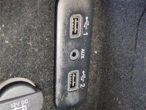 Used 2019 Dodge Challenger SXT w/ Plus Package image 20