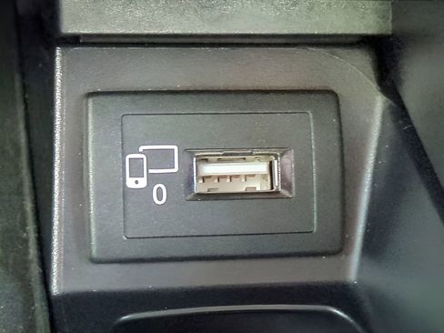 Used 2019 Mercedes-Benz E 300 image 22