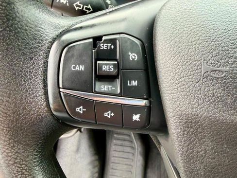 Used 2021 Ford Transit 250 Low Roof w/ Exterior Upgrade Package RWD image 18