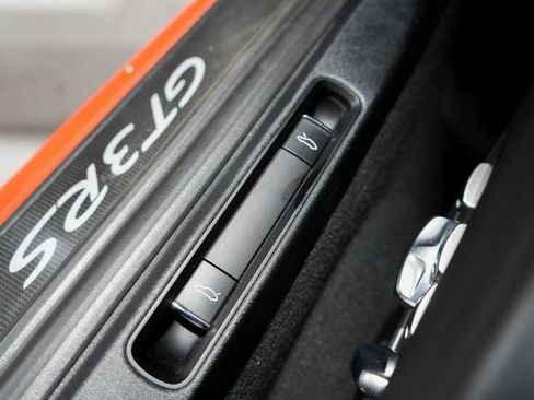 Used 2016 Porsche 911 GT3 RS image 35