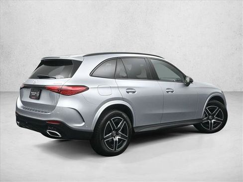 Certified 2026 Mercedes-Benz GLC 300 4MATIC image 2