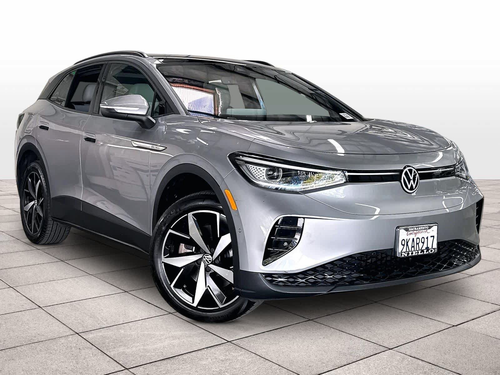 Used 2023 Volkswagen ID.4 Pro S AWD/4WD image 3