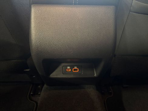 Used 2025 Nissan Altima 2.5 SV image 24