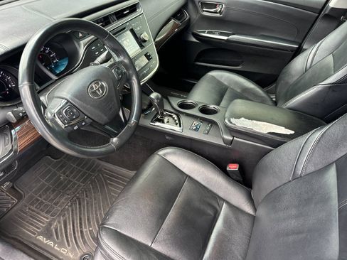 Used 2015 Toyota Avalon XLE Touring FWD image 9