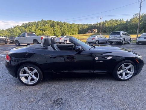 Used 2011 BMW Z4 sDrive30i RWD image 22