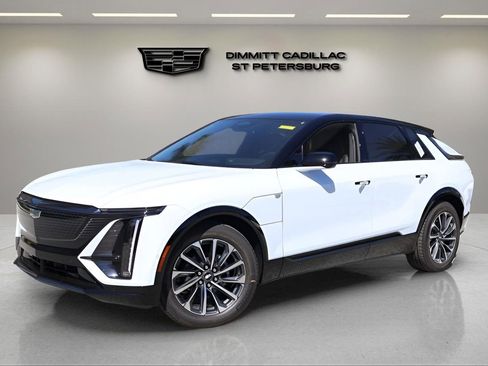New 2026 Cadillac Lyriq Sport RWD image 1