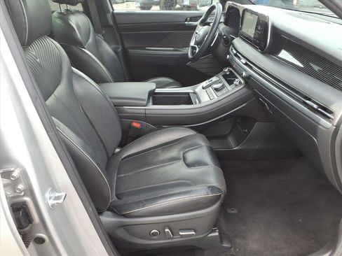 Used 2024 Hyundai Palisade Calligraphy image 11