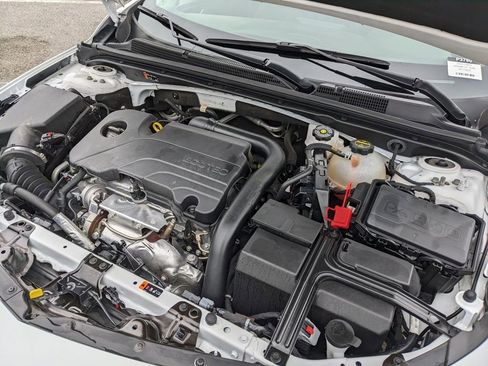 Used 2025 Chevrolet Malibu LT image 58