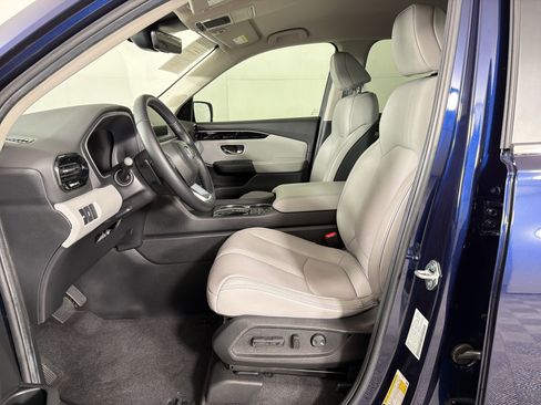 Certified 2025 Honda Pilot EX-L image 5