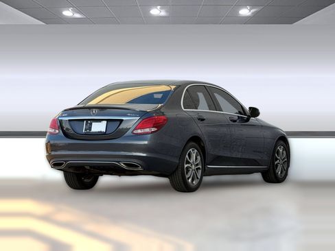 Used 2016 Mercedes-Benz C 300 4MATIC Sedan image 9