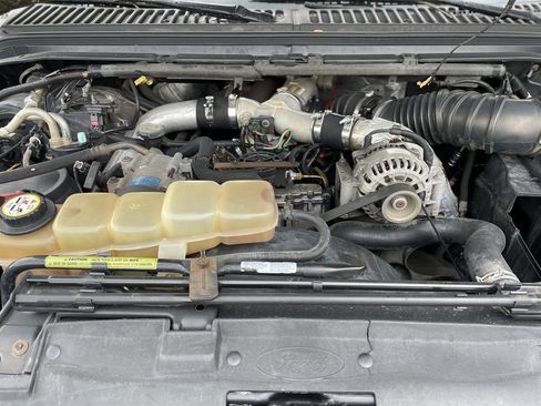 Used 2001 Ford F250 XLT image 6