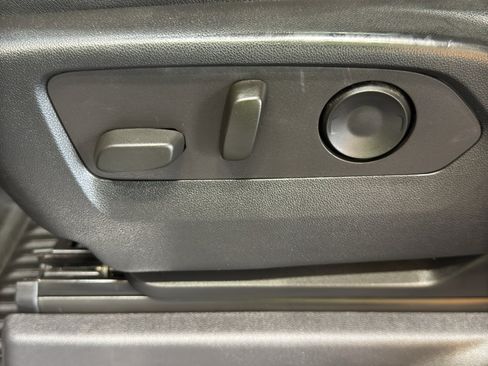 Used 2022 GMC Sierra 1500 AT4 w/ AT4 Premium Package image 19