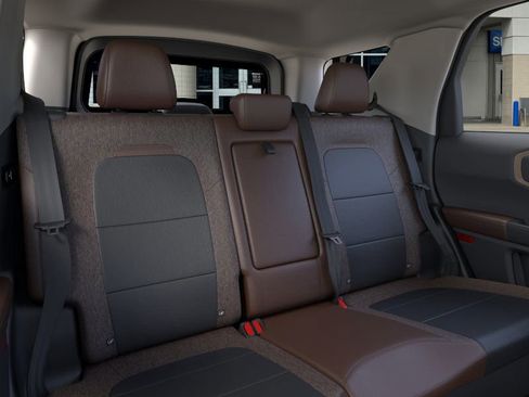 New 2025 Ford Bronco Sport Outer Banks w/ Outer Banks Tech Package+ image 11