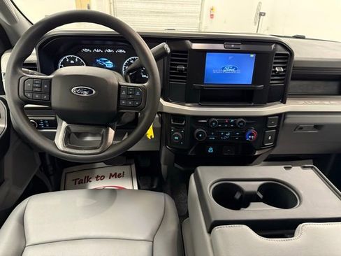 New 2026 Ford F350 XL w/ XL Chrome Package image 18