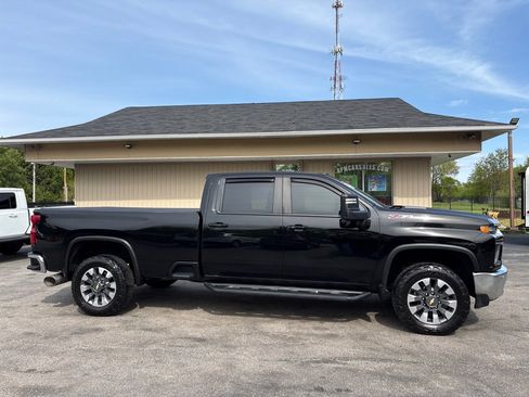 Used 2021 Chevrolet Silverado 2500 LT w/ All Star Edition AWD/4WD image 6