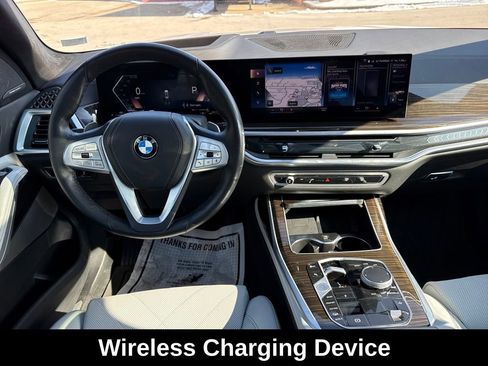 Used 2023 BMW X7 xDrive40i w/ Premium Package image 23