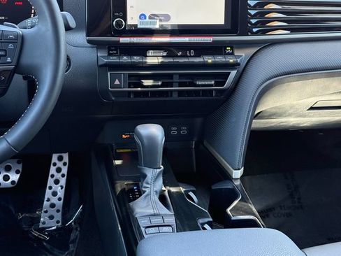 Certified 2026 Toyota Camry SE FWD image 17