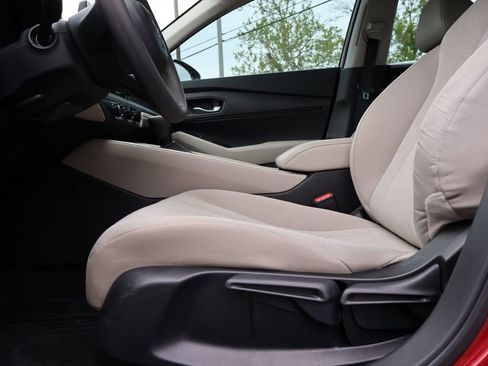 Certified 2024 Honda Accord LX image 28