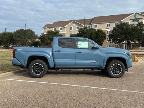 New 2026 Toyota Tacoma TRD Sport image 5