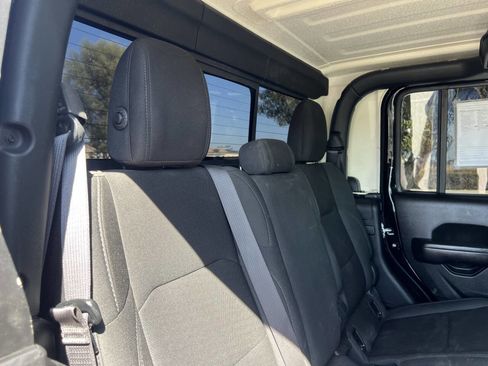 Used 2020 Jeep Gladiator Sport w/ Quick Order Package 24S image 30