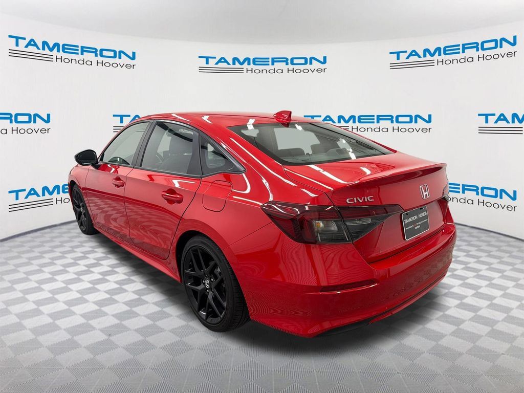 Used 2025 Honda Civic Sport image 3