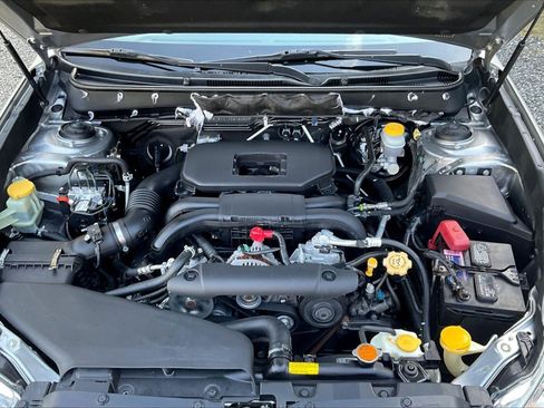 Used 2010 Subaru Legacy 2.5i Premium image 27