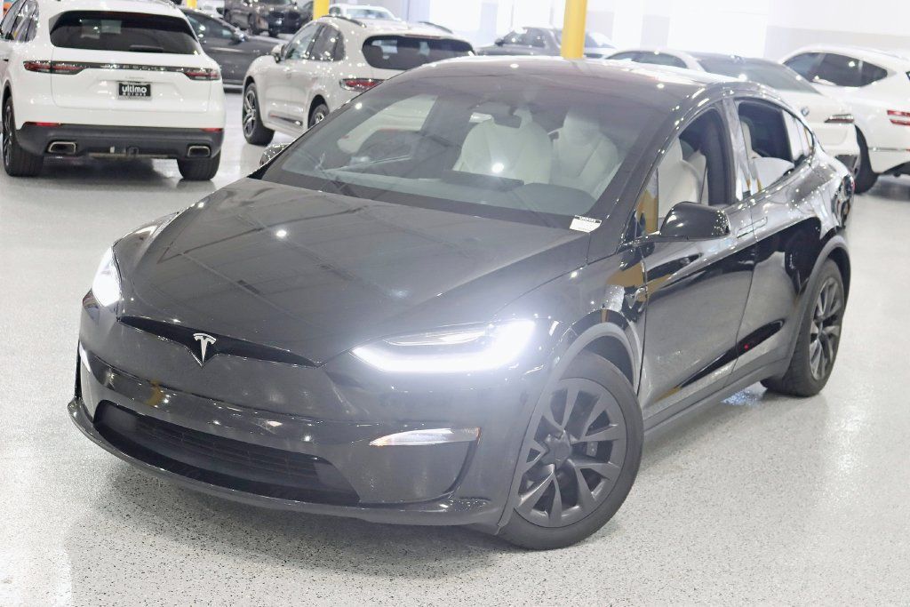 Used 2022 Tesla Model X Plaid AWD/4WD image 5