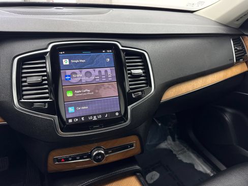 Used 2023 Volvo XC90 T8 Plus AWD/4WD image 24