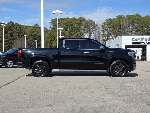 Used 2022 GMC Sierra 1500 Denali Ultimate image 8