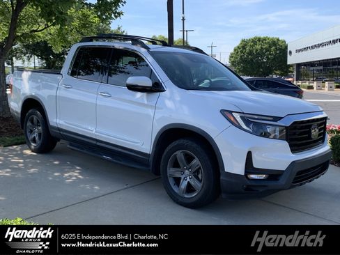 Used 2023 Honda Ridgeline RTL-E image 1