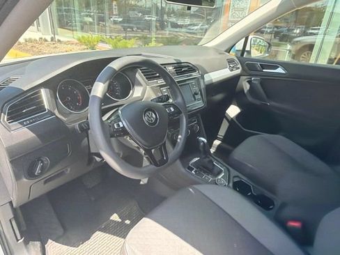 Used 2018 Volkswagen Tiguan S AWD/4WD image 4