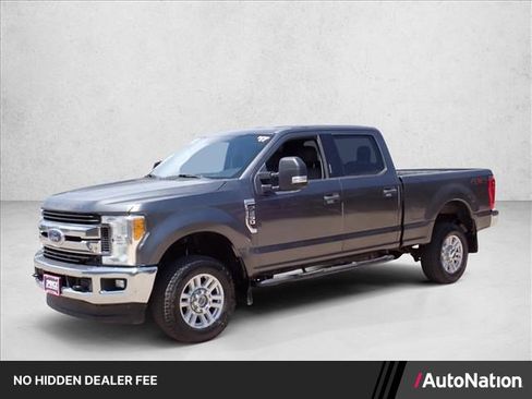 Used 2017 Ford F250 XLT w/ XLT Value Package AWD/4WD image 1