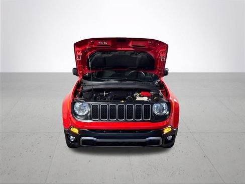 Used 2023 Jeep Renegade Latitude AWD/4WD image 22