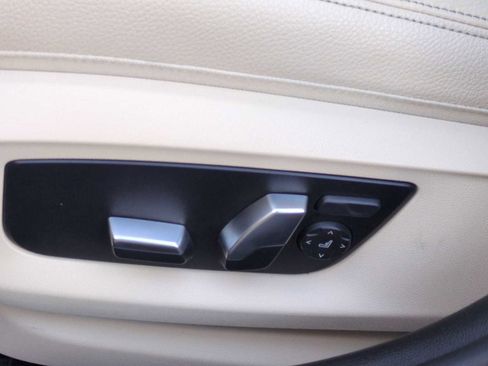 Used 2017 BMW 530i xDrive image 17