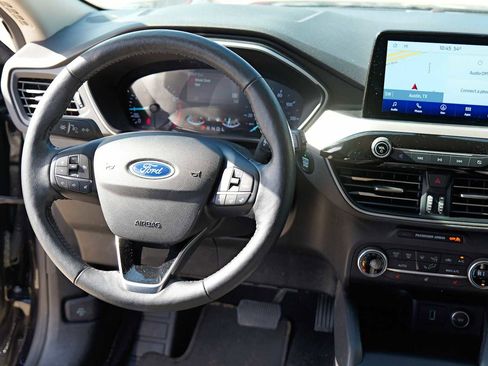 Used 2020 Ford Escape SEL image 26